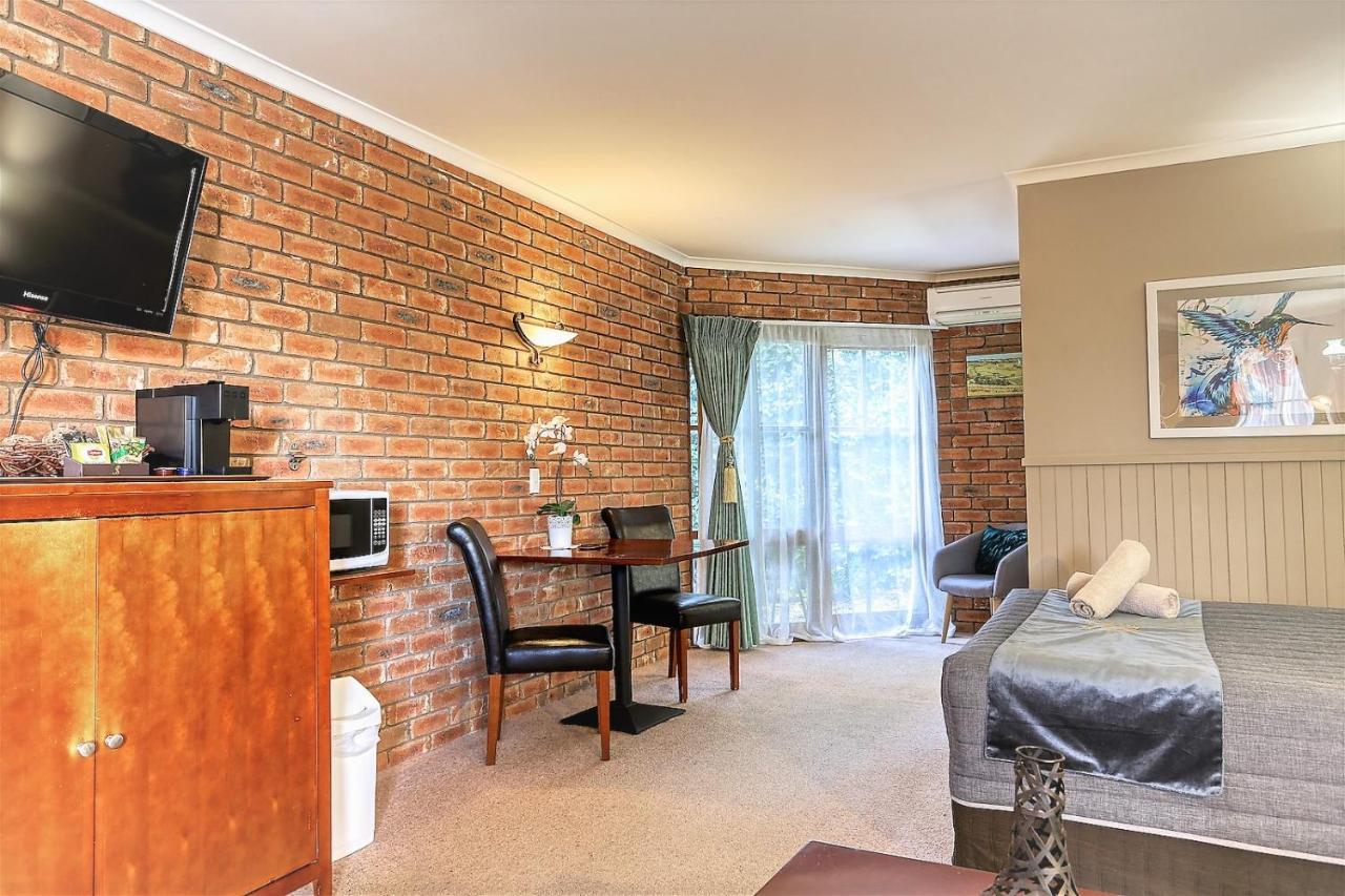 Jolly Swagman Motor Inn Юроа Екстер'єр фото