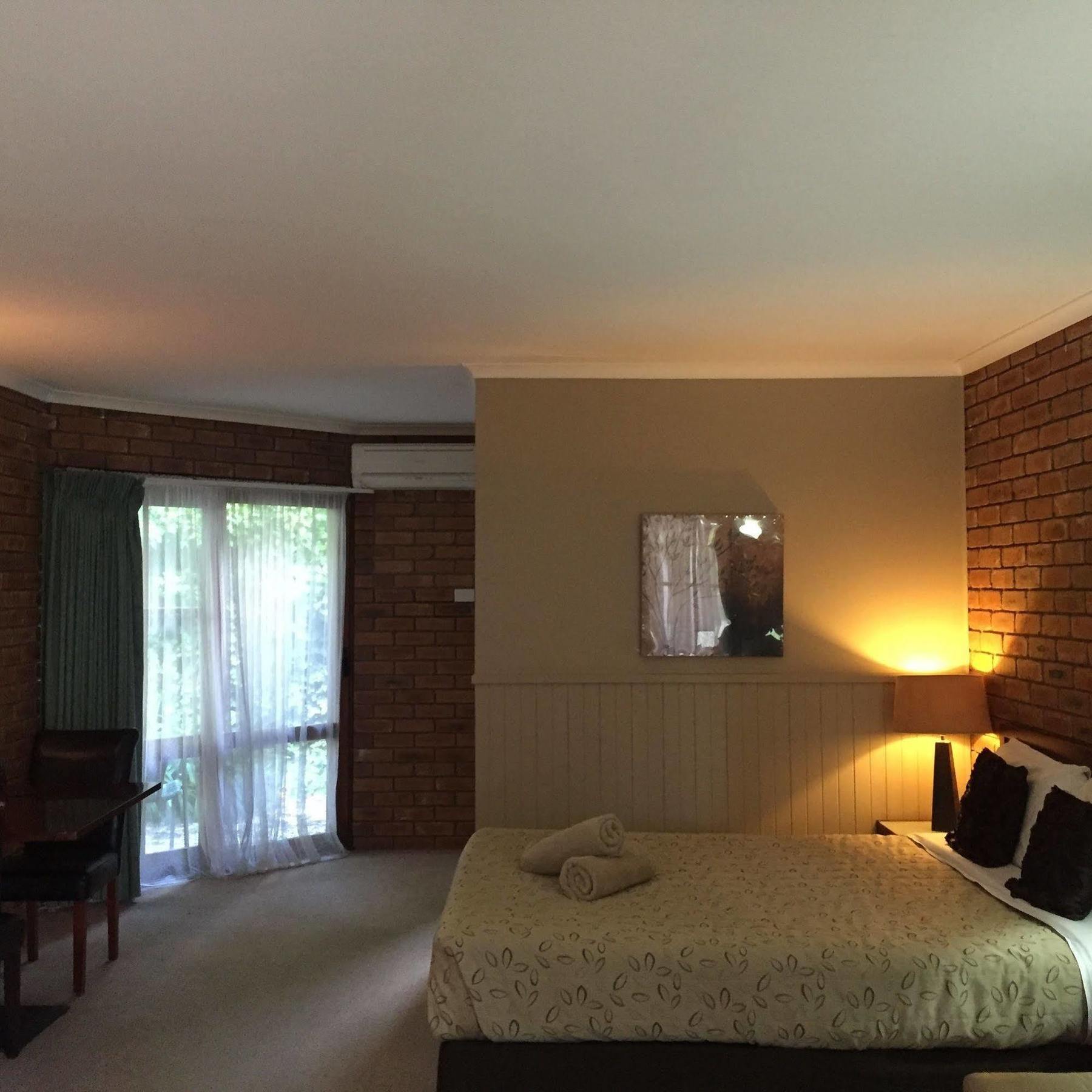 Jolly Swagman Motor Inn Юроа Екстер'єр фото